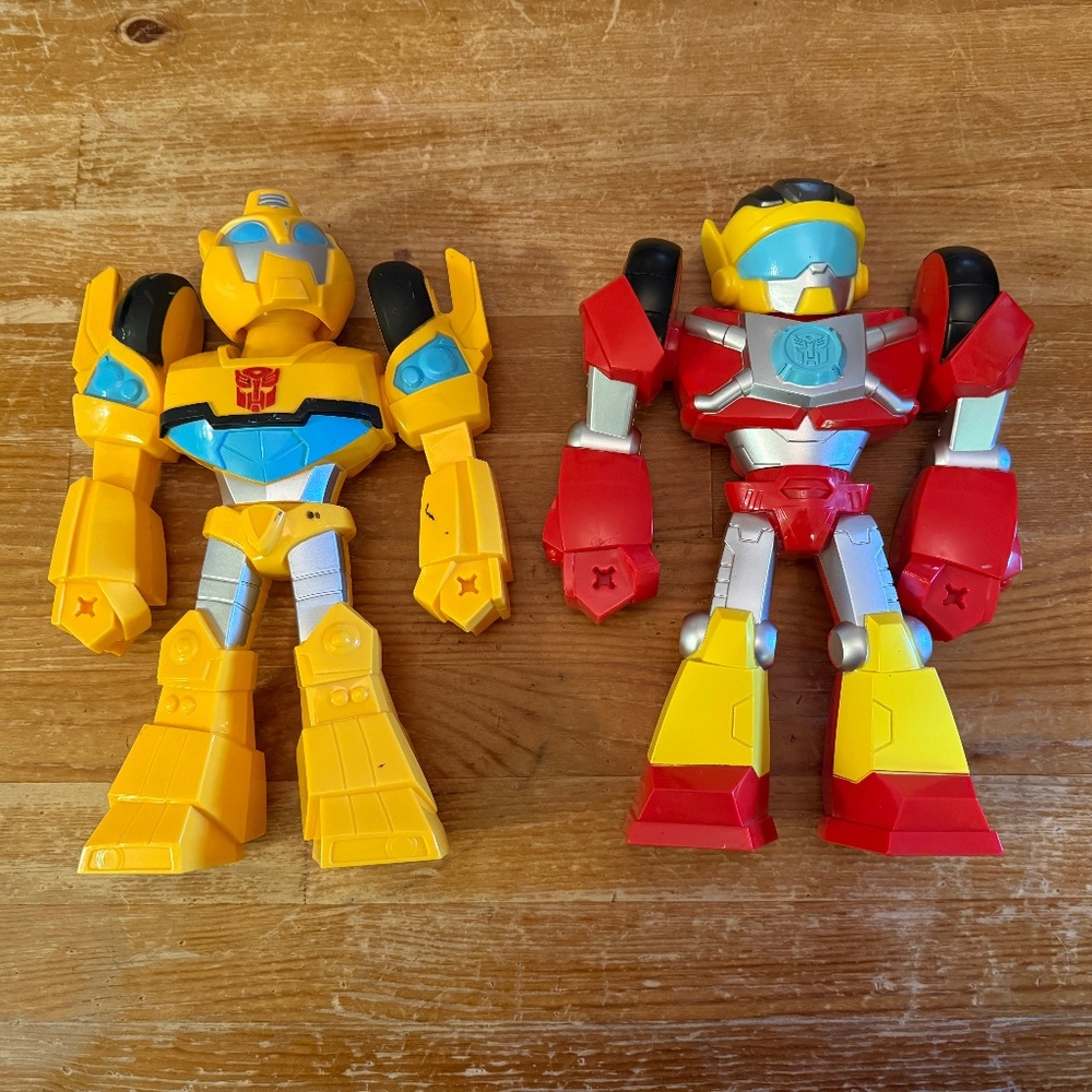 Transformers Rescue Bots Mega Mighties Bumblebee Hot Shot Figures Collectible